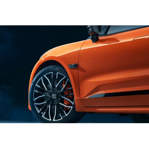 ZEEKER 001 AWD Pure Electric Vehicle with 675km Range and Ternary Lithium Ion Battery