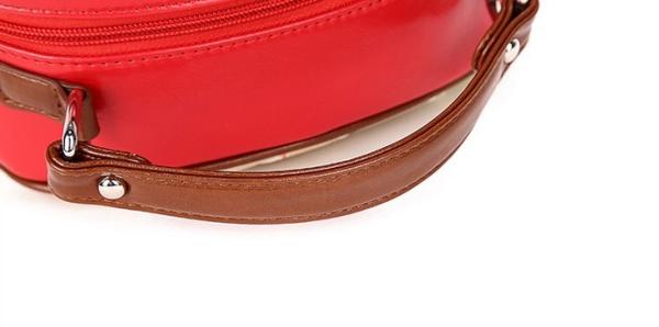 New Korean version of casual retro Mobile Messenger bag shell cartoon female zipper