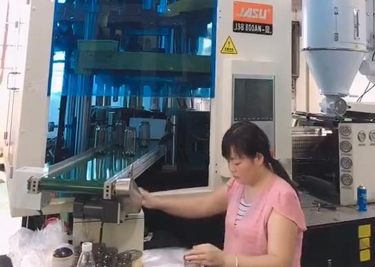 ISBM Machine 2 Litre Extrusion Single Stage Blow Molding Machine PETG PCTG