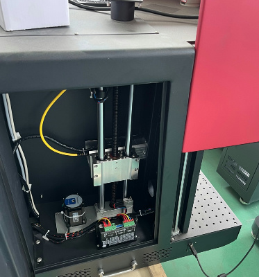 GONXING Marking Head JCZ Ezcad Control System FOCUS 3d Fiber Laser Metal Engraving Machine for High Safety Level Marking on Wood MDF Plastic