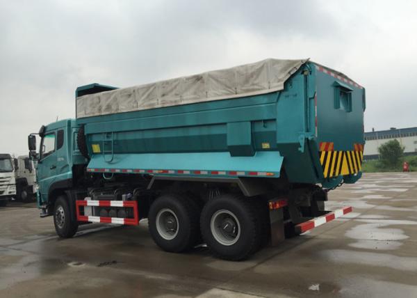 SINOTRUK Dump Truck 25 - 40 Tons For Public Works Carrying Construction Material