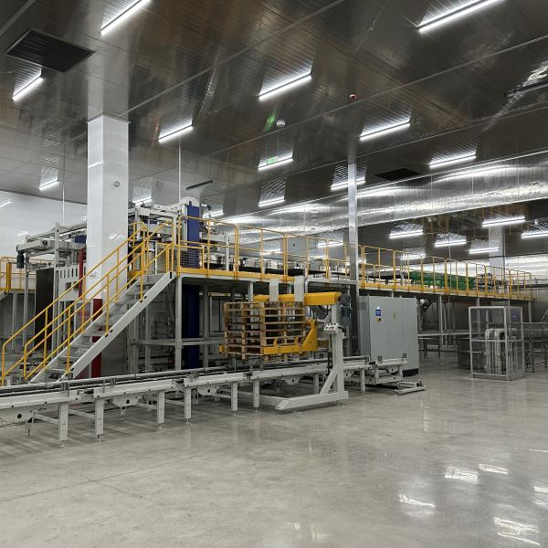 PLC industriel boîtes complètes de boissons palettiseur à grande vitesse 15 kW 380V