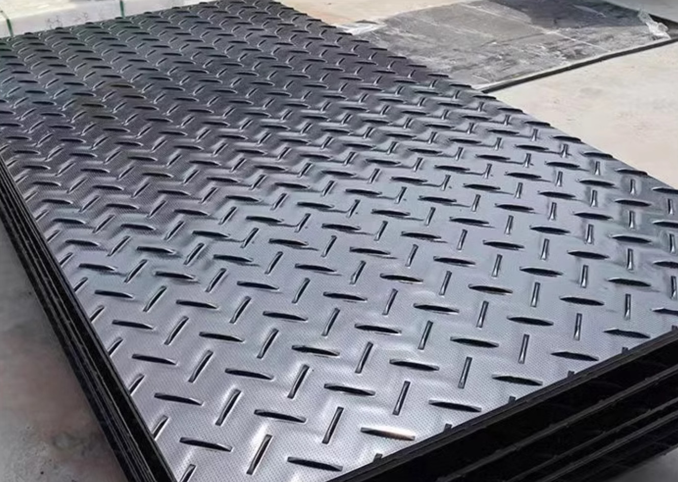 UV Resistant Flexible HDPE Sheet with High Impact Strength for Durable Plastic Flooring