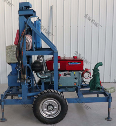 Petite remorque de forage de la profondeur 150m-200m forant Rig Water Well Drilling Rig