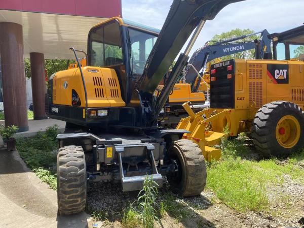 Wheel Excavator Hyundai 60  Digger 6 Ton Used Excavator