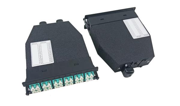 YINGDA Plastic Transparent 12 Fibre MPO Pour Le Module SC Mode Unique Adapteur Simplex Pour La Communication