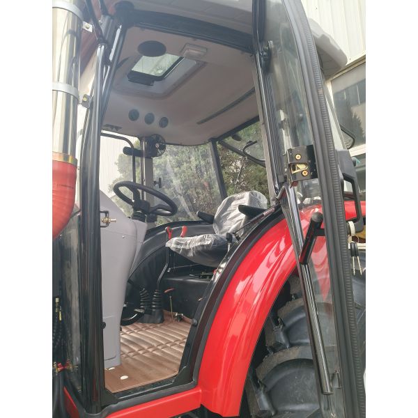 Large tractors, farm tractors / Dongfeng Red engine tractors, high-performance low-price tractorsFarm machinery export、Wheeled tractor for sale