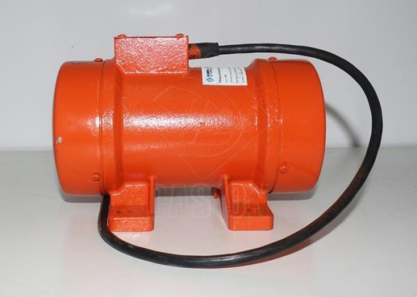 5KN Portable Electric Concrete Vibrater Machine Exciting Force Adjustable
