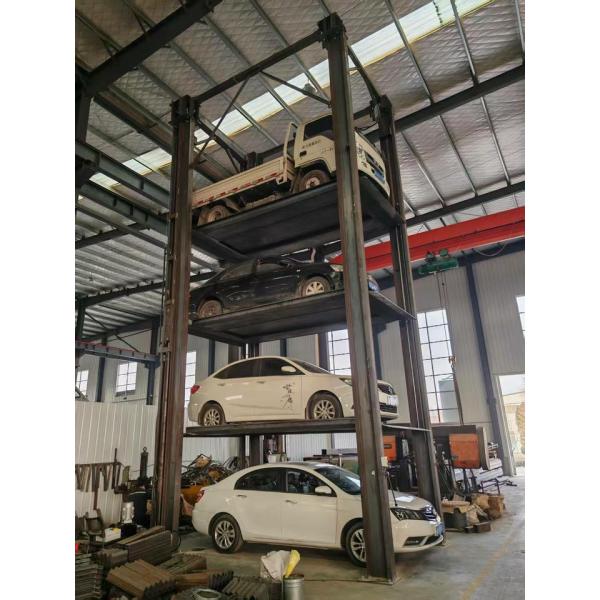 AA4C 4 colonnes 4 voitures ascenseur de stationnement Matériau en acier H 2.7T/plateau, hauteur de levage 2.1M/voiture