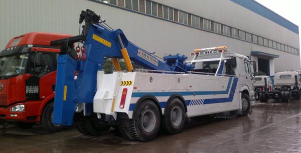 HOWO 60T Road Wrecker&Towing truck heavy duty wrecker truck for sale