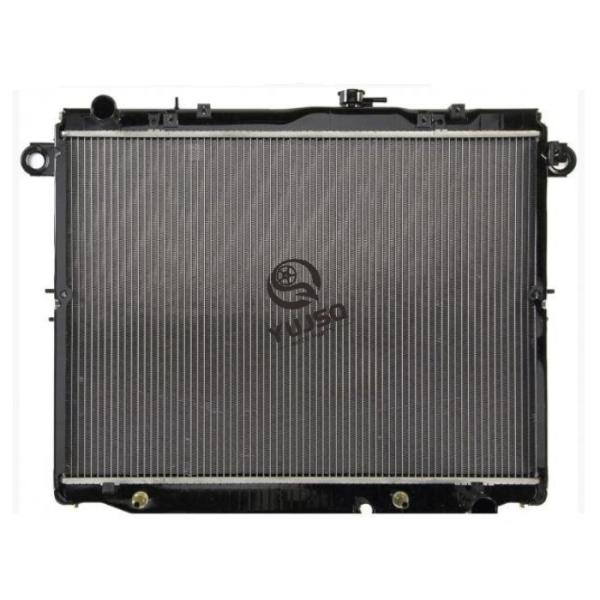 Aluminum Radiator for Toyota Land Cruiser 2007-2016 4.0 4x4