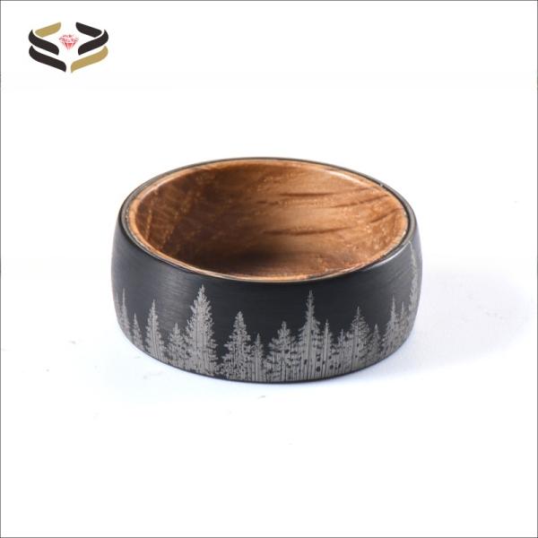 Bague en tungstène noir plaqué 8mm avec incrustation en bois de fût de whisky et ébène doré, alliances ou bagues géométriques