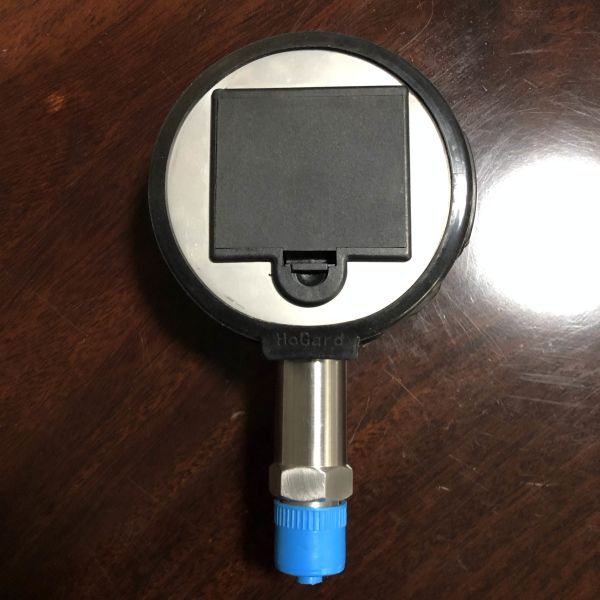 High Precision Digital Pressure Gauge with Multi-Unit Display for 0-100MPa Range