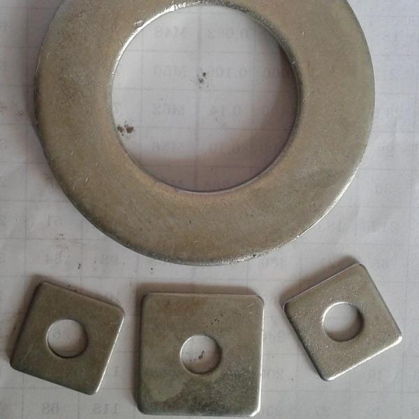 M6 M8 Углеродистая сталь цинковая оцинкованная тонкая круглая твердая плоская стиральная машина DIN125