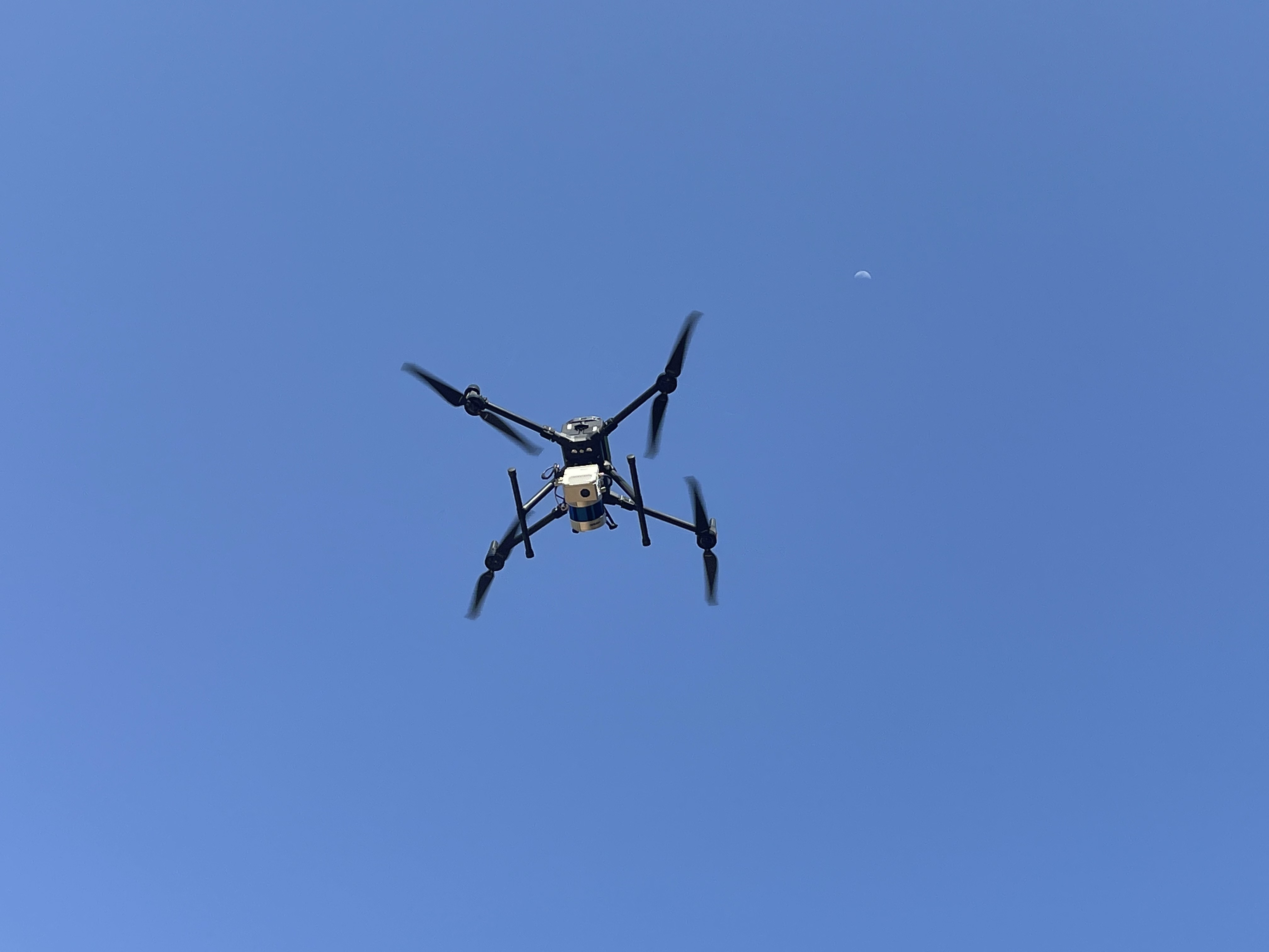 2,1 кг 20 Вт HESAI Pandar 40P бортовой 3D-картографический дрон LiDAR Geosun GS-260F RTK модель