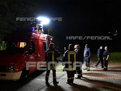 o tripé 4x100w homogêneo conduziu balões sem a sombra
