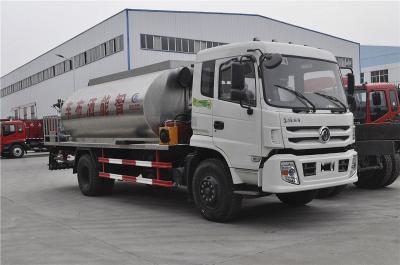 Dongfeng 8000 Liters Asphalt Distribution Truck , Semi Automatic Asphalt Paving Truck