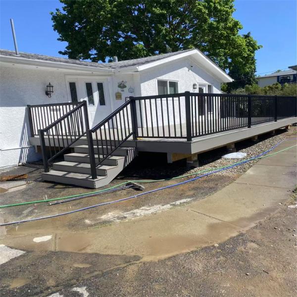 El diseño avanzado de estilo de lujo de la cerca de los picos de la barandilla