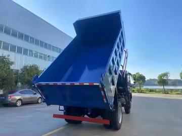 Sinotruk China Truck Manufacturer Direct Selling 4x2 Drive Wheel Big Sand Transport Truck