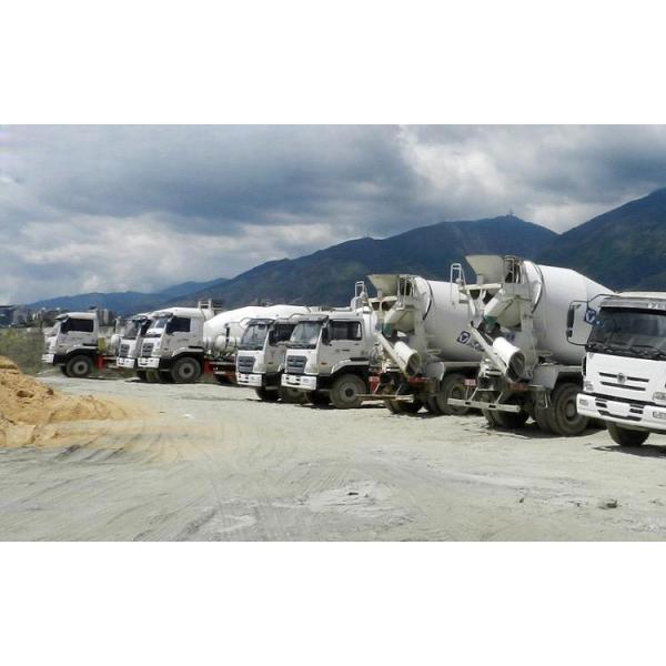 XCMG Concrete Mixer Machine With SINOTRUK Chassis XSC3311