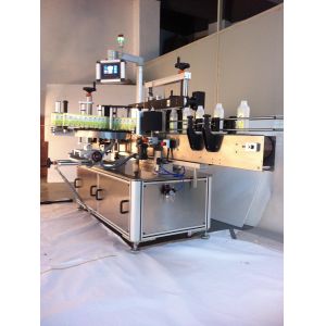 Square Bottle Labeling Machine