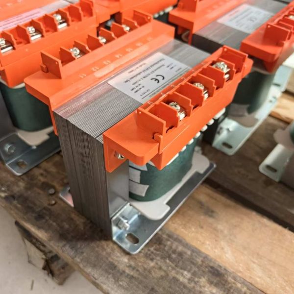 Dry Type 220v to 60v Transformer Designed for Temperature Range Negative 20 to Positive 45 Degrees Celsius Ensuring Power Supply
