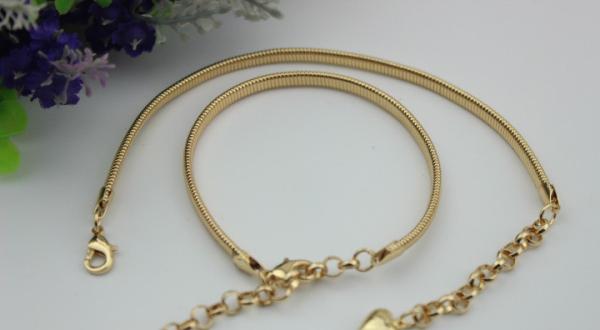 Universal fashion 129 mm length iron material light gold women shoes metal chain buckle with hooks