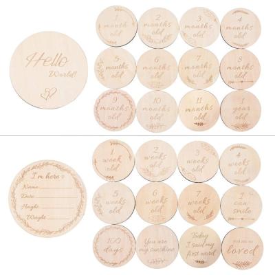 Carte de mariage en bois cadeaux de bébé pour nouveau-nés accessoires photographiques disques gravés à double face