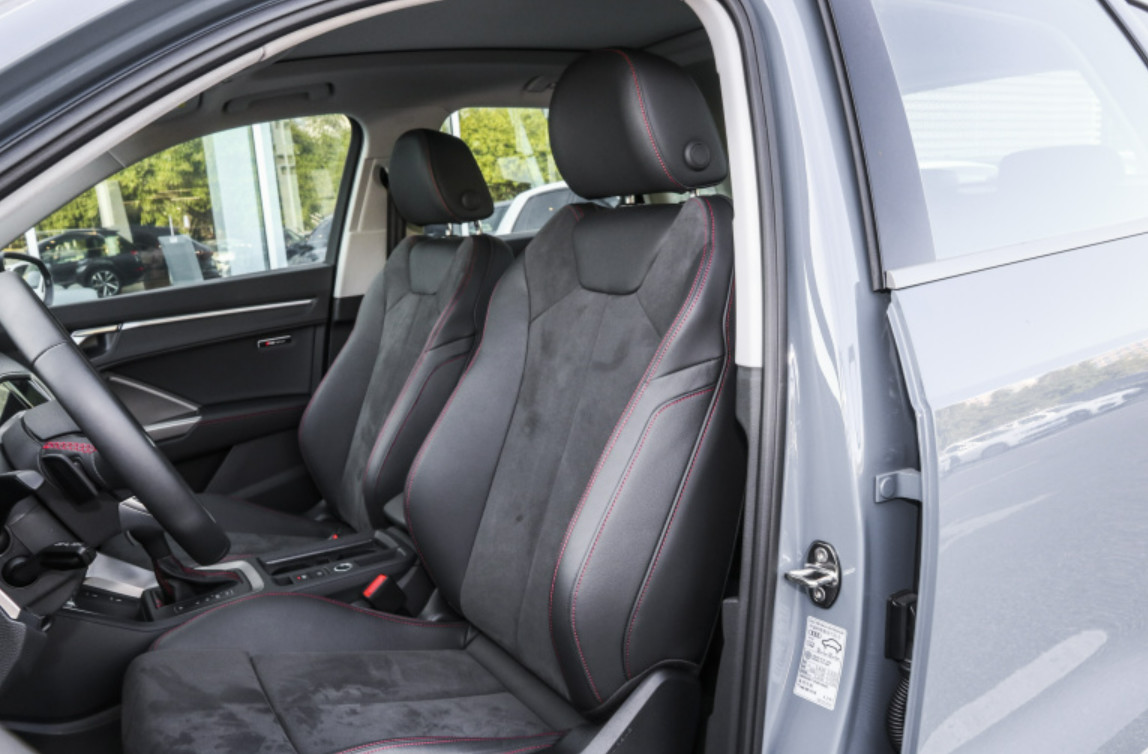 AUDI Q3 2023 Год 45TFSI Quattro Shishang Donggan Версия Бензиновый Внедорожник Компактный Новый