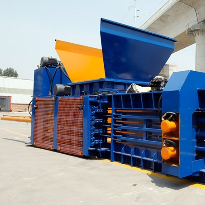 Vertical Hydraulic Baler 6 Bales/H Efficienc 15kW Motor For Waste Paper Press