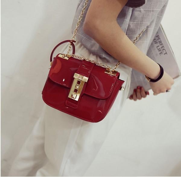 2016 spring new jelly small square package European and American fashion women lock chain shoulder bag Messenger bag