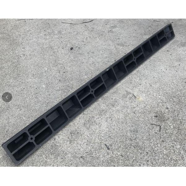 Flexible 2000mm Heavy Duty Parking Lot Rubber Wheel Stopper