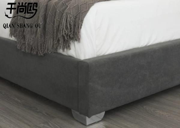 Simple low-key checkered stitching bedroom upholstered platform bed