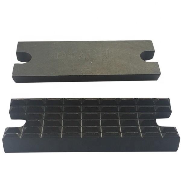 Power Tong Jaw Manual Tong Dies Tubular Handling Tool Slip Insert