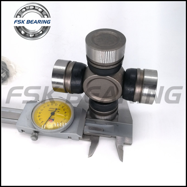 Grease-sealed GUT-29 U-Joint Cross Bearing 27*92.05mm For Stable Power Transfer Under Variable Working Angles