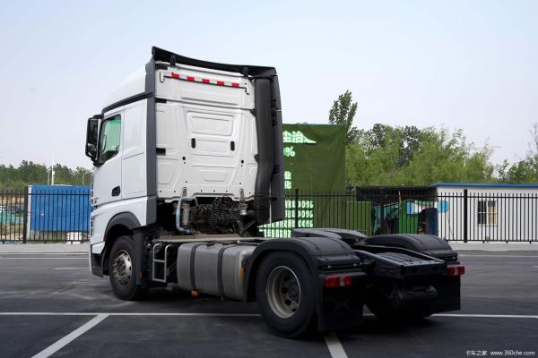 Germany Used Mercedes Benz Actros 6x4 Tractor Truck with Manual Transmission Diesel Fuel 0km Camera Heavy Truck in Europe