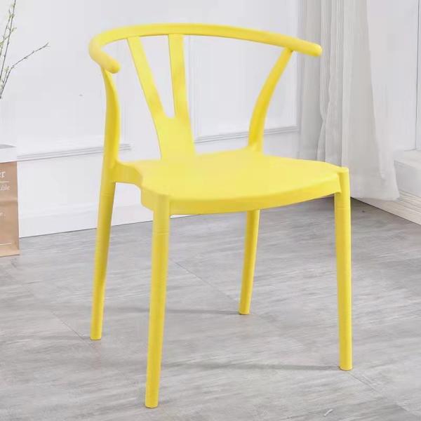 Restaurants Coloured Plastic Dining Chairs Steel Frame