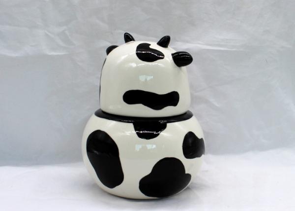 Unique  Animal Ceramic Kitchen Jars , Dolomite Calf Ceramic Pig Canisters With Music Head