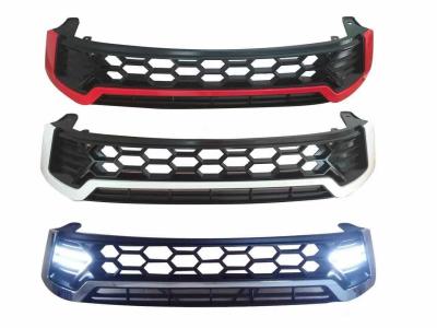 Grade dianteira preto e branco da parte dianteira do carro para Toyota Hilux Revo 2015 - 2017