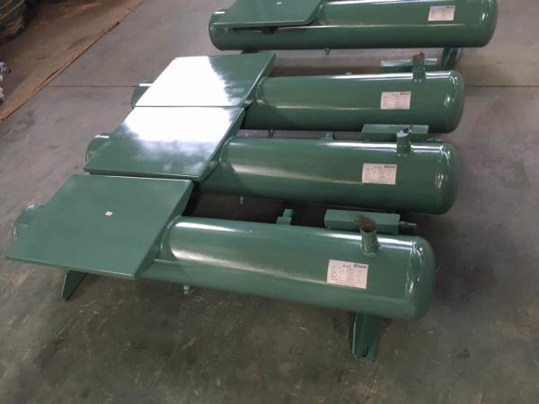 Bitzer Shell and Tube Type Horizontal Refrigerant Reservoir With Plate