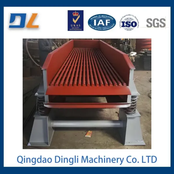 Vibrating Conveyor for Shakeout of Clay Sand Castings