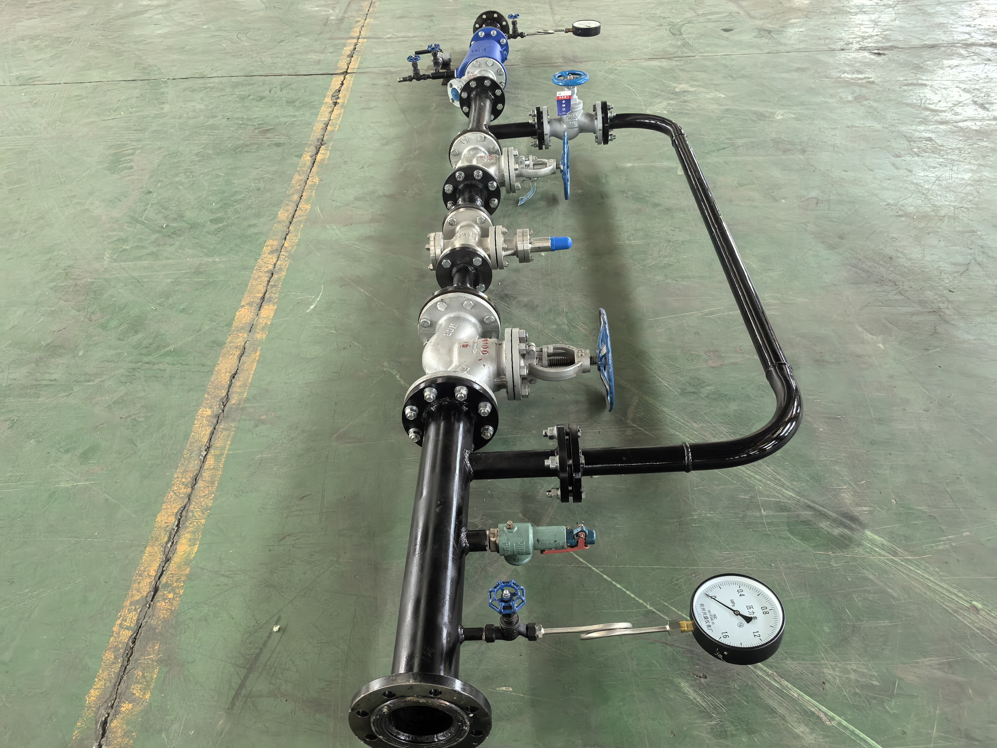 High Temperature Steam Integrated Pressure Reduction Station