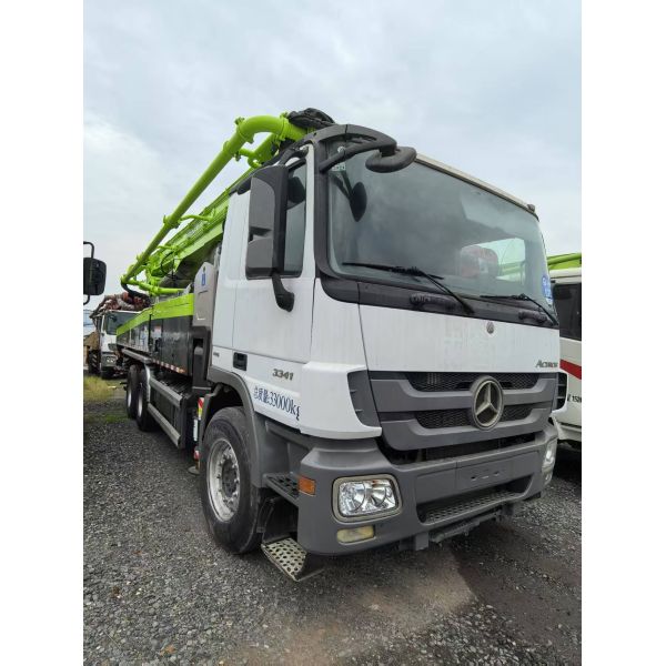 Bomba de hormigón Zoomlion de 49 metros, usada y nueva, con chasis Mercedes Benz, Beton Pompe