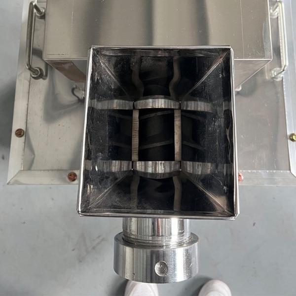 Máquina de pasta de vegetais industrial Esparguete 2,2-11kw