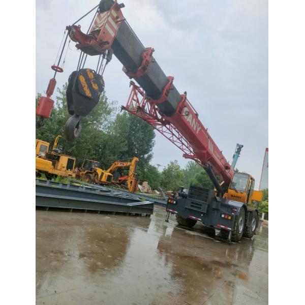 кран используемый пересеченной местностью тележки 55t STC550T с главной поднимаясь емкостью