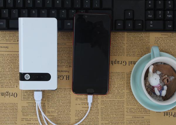 16800MAH Multi Functional Portable Battery Jump Starter CE FCC ROHS Certificate