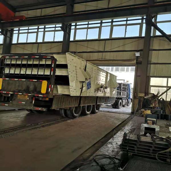 Pebble / Basalt Vibrating Screening Equipment 1 Layer