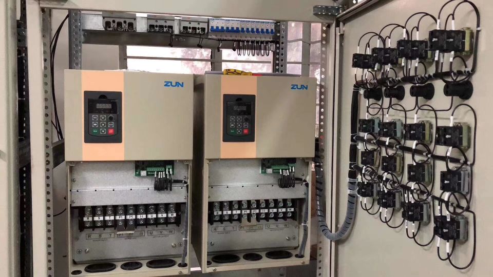 Инвертор частоты привода IP20 VFD AC для управления скоростью мотора