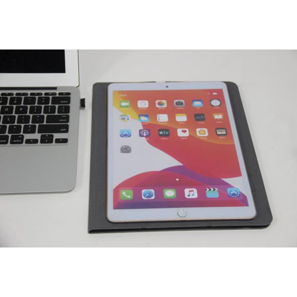 Foldable Nontoxic Mouse Pad With Phone Holder , 10W Mouse Pad Charging Station