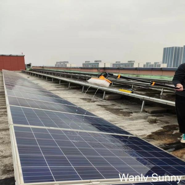 Outil de nettoyage du panneau solaire brosse à pulvérisation d'eau manuelle pour le lavage fermes photovoltaïques voitures panneaux d'affichage